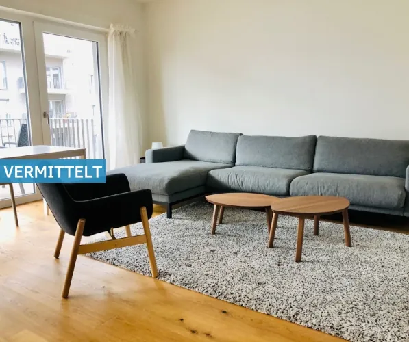 Helle 3 Zimmer Wohnung mit großem Balkon in Düsseldorf Grafental