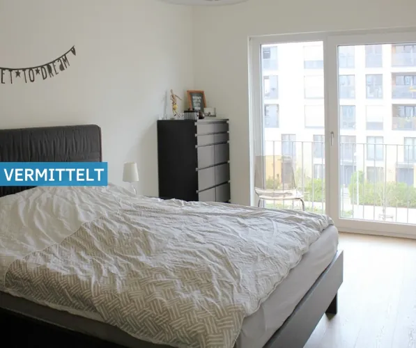 Neuwertige 3 Zimmer Wohnung mit Südbalkon in Düsseldorf Grafental