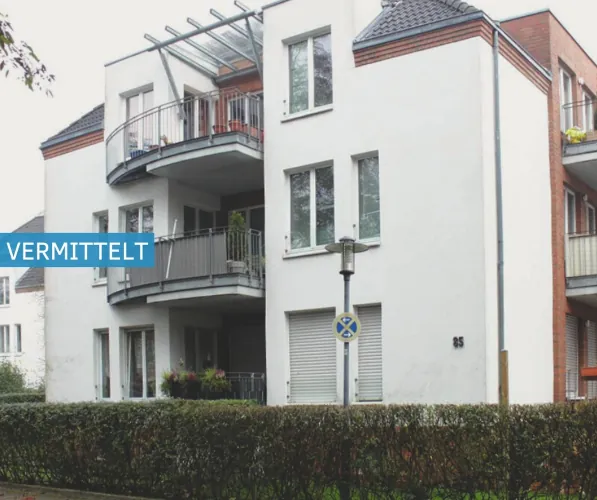 Tolle 2 Zimmer Wohnung mit großer Loggia in exklusiver Wohnlage! Auf Anfrage Kaufpreis