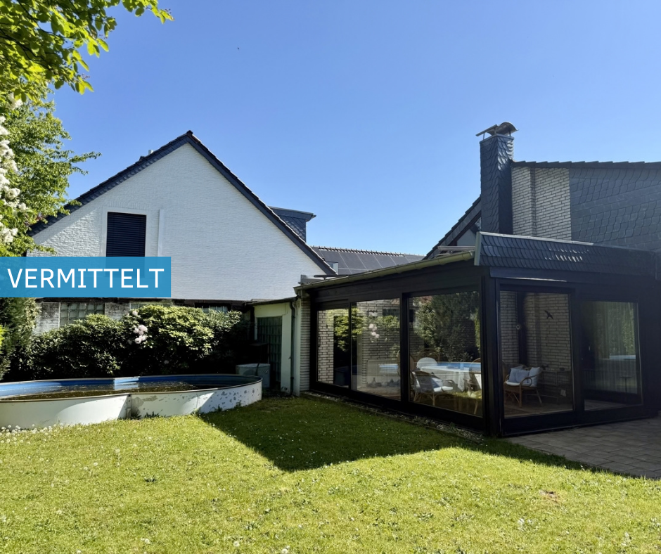 Freistehender Bungalow mit Wintergarten in beliebter Lage von Meerbusch-Osterath
