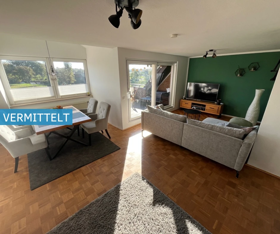 3-Zimmer-Wohnung zur Miete! Lichtdurchflutete Dachgeschoß Maisonette in Meerbusch-Osterath
