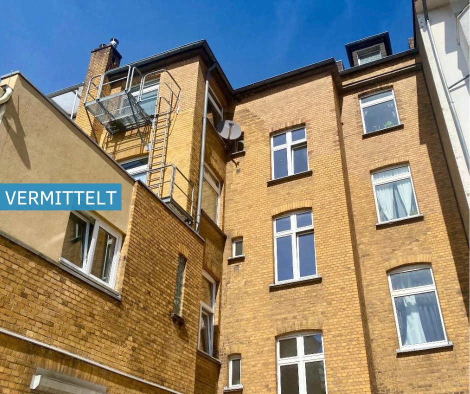 Sehr gepflegtes Mehrfamilienhaus in zentraler Lage von Düsseldorf in Oberbilk
