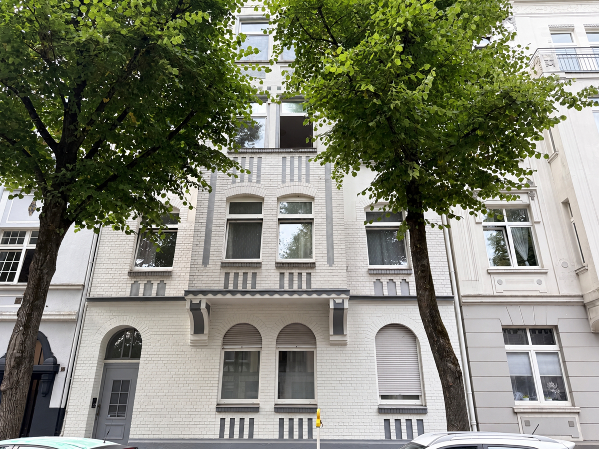 Gepflegtes Mehrfamilienhaus mit sehr viel Charme in beliebter Wohnlage von Essen - Kupferdreh/Byfang